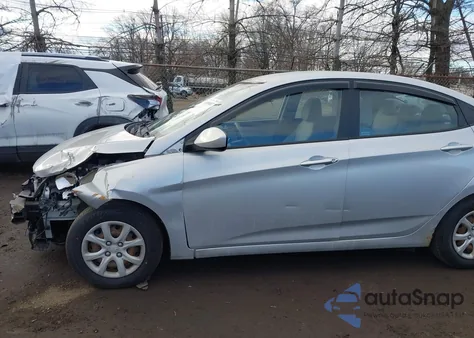 2014 Hyundai Accent Gls z USA, uszkodzony, nr VIN KMHCT4AE6EU713308